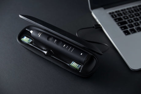 EAN 8710103935957 - Philips Sonicare DiamondClean HX9911/09 cepillo eléctrico para dientes Adulto Cepillo dental sónico Negro imagen 7