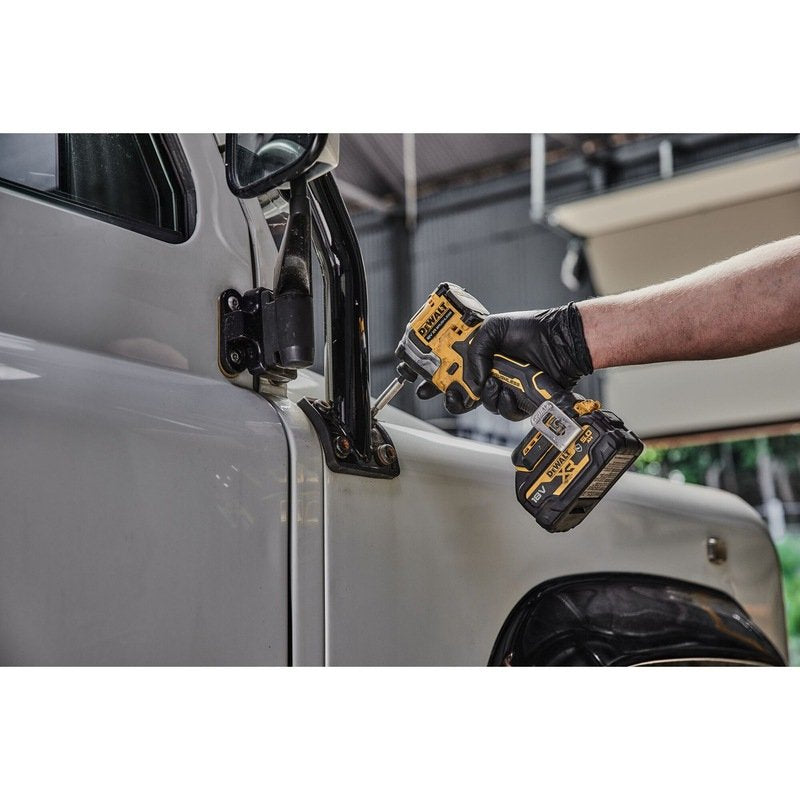 Atornillador De Impacto Aku 18v Tstak Dcf850nt-Xj Dewalt
