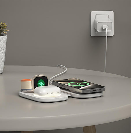 EAN 8021735221951 - Celly MAGPOCKET3IN1WH cargador de dispositivo móvil Auriculares, Smartphone, Reloj inteligente Blanco USB imagen 8