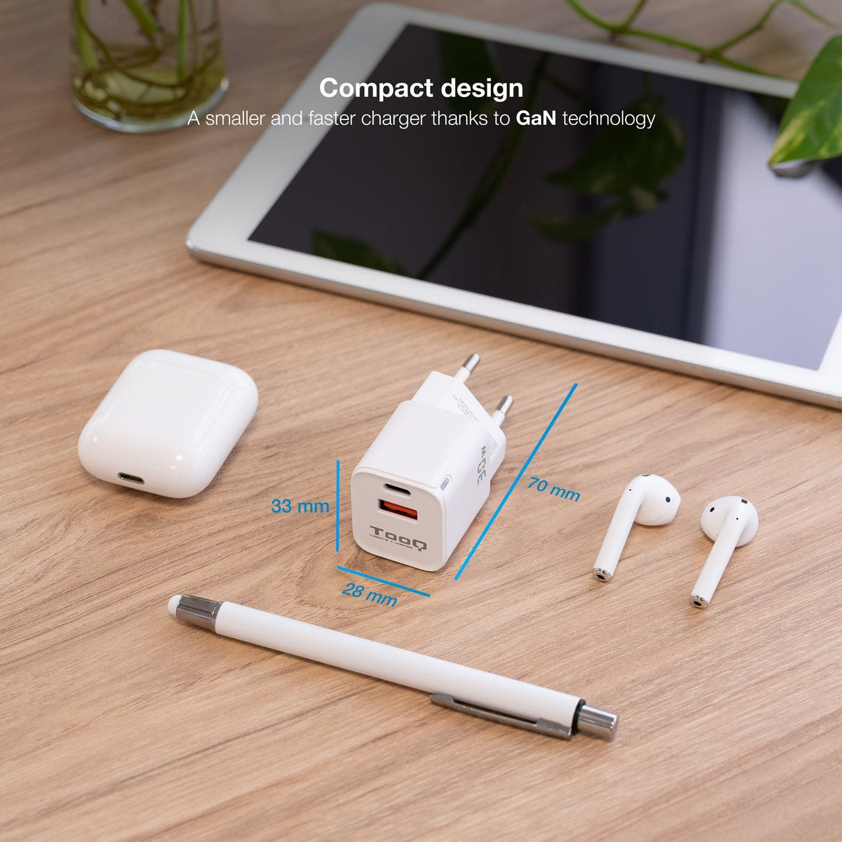Tooq Cargador De Pared Gan Usb-C/Pd + Usb-A/Qc 30w - Blanco