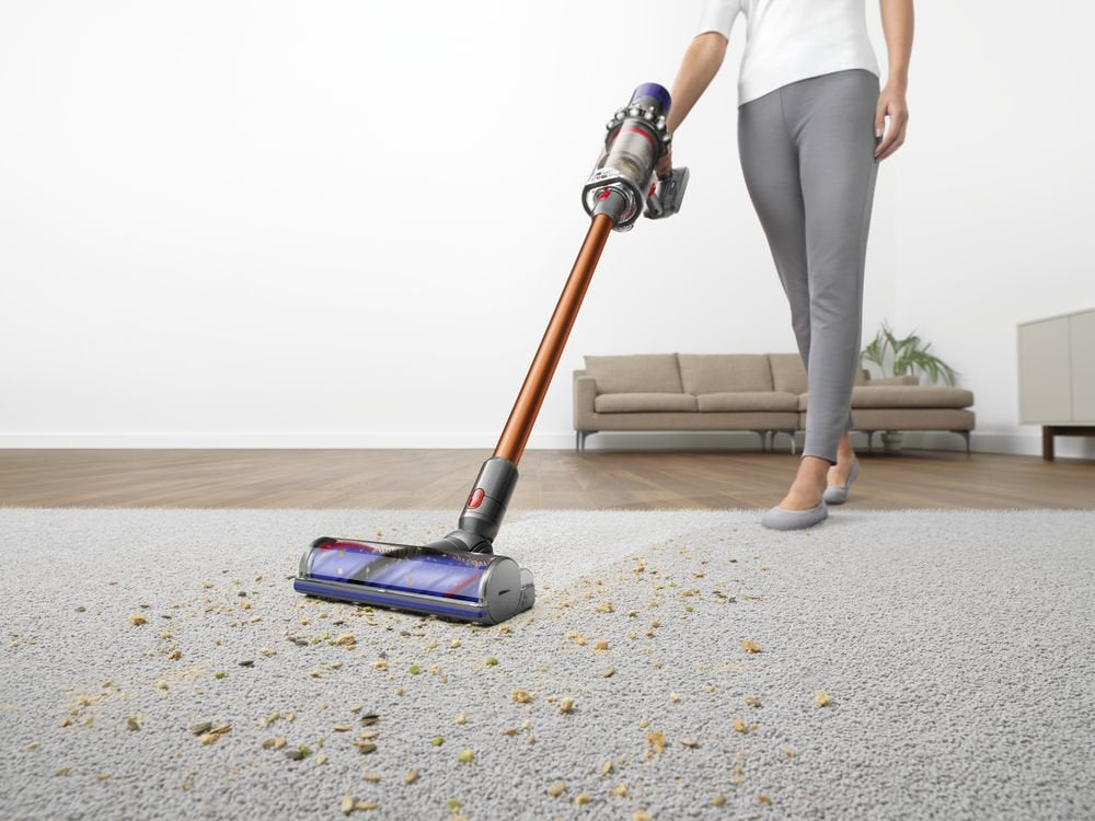 EAN 5025155088081 - Dyson Cyclone V10 Absolute Aspiradora escoba 2 en 1 Batería Secar Sin bolsa Cobre, Níquel imagen 8