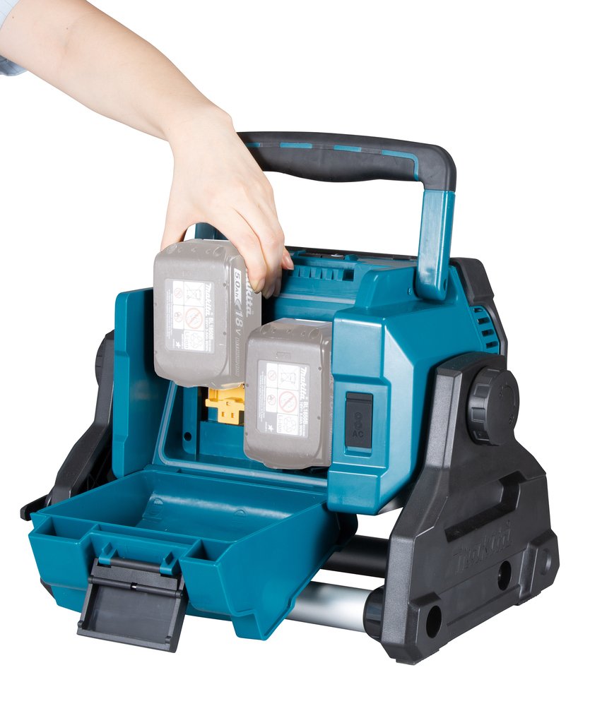 Lámpara Led Makita Dml809