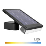 Aplique Solar Led 6w 720lm 6.500k Con Sensor Crepuscular Y Movimiento. Color Negro Edm