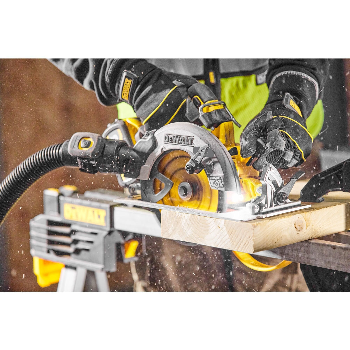 Sierra Circular Inalámbrica Dewalt Flexvolt Advantage Dcs573nt, 18 Voltios Amarillo/Negro, Sin Batería Ni Cargador, En Tstak Box Vi Dcs573nt-Xj
