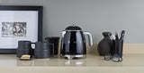 EAN 8017709302184 - Smeg KLF05BLEU tetera eléctrica 0,8 L 1400 W Negro imagen 16