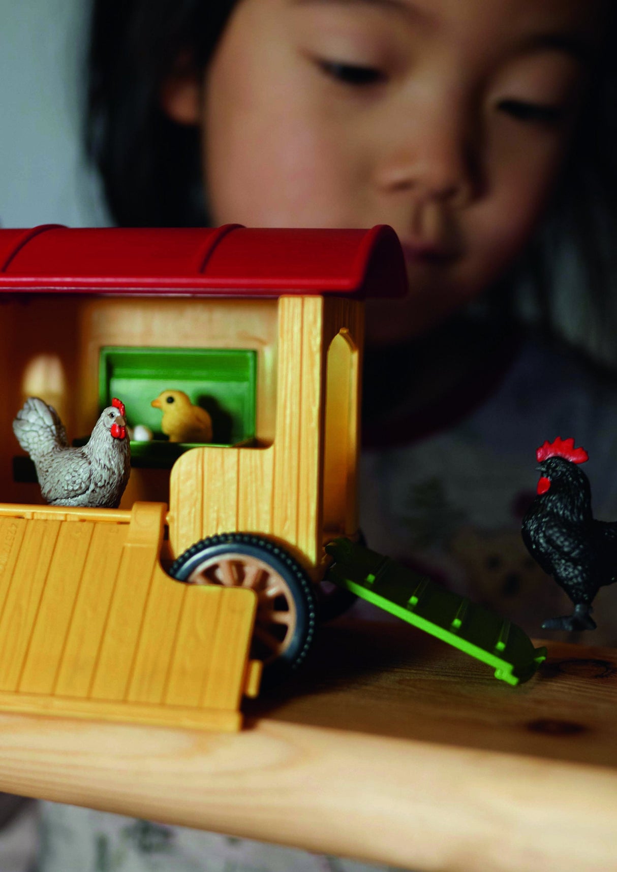 Schleich Gallinero Móvil Farm World 42572