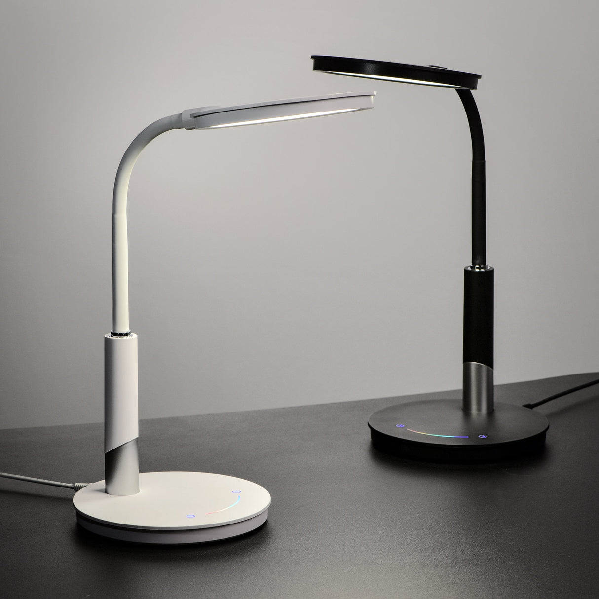 Lámpara De Escritorio Activejet Led  Aje-Raya Rgb Blanco