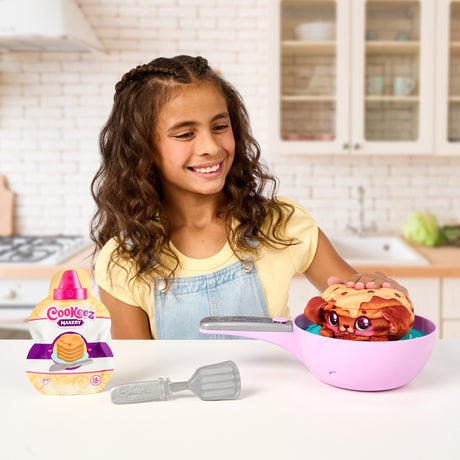 EAN 630996235089 - Moose Toys Cookeez Makery Pancake imagen 7