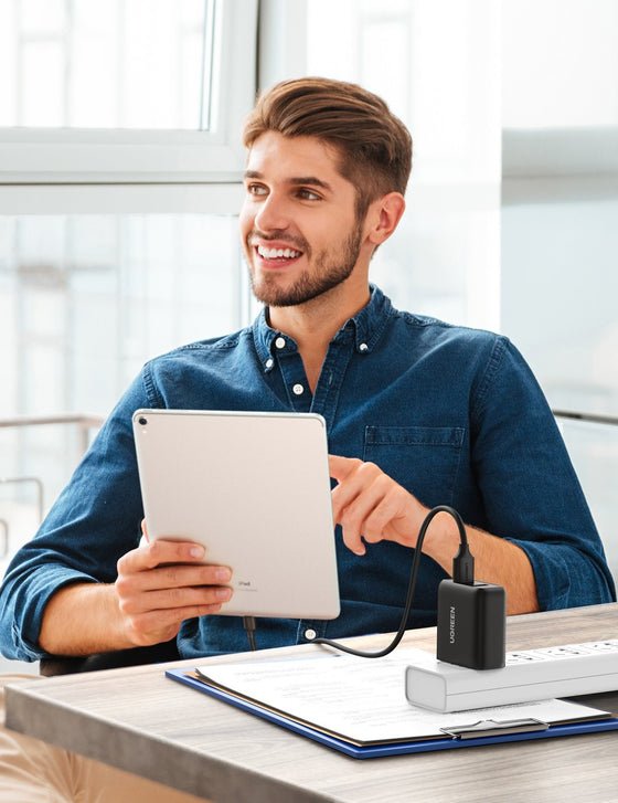 Ugreen Dual Usb-A Qc 3.0 36w Wall Charger