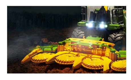 EAN 4260768515611 - Amewi Toy Feldhäcksler modelo controlado por radio Tractor Motor eléctrico 1:24 imagen 6