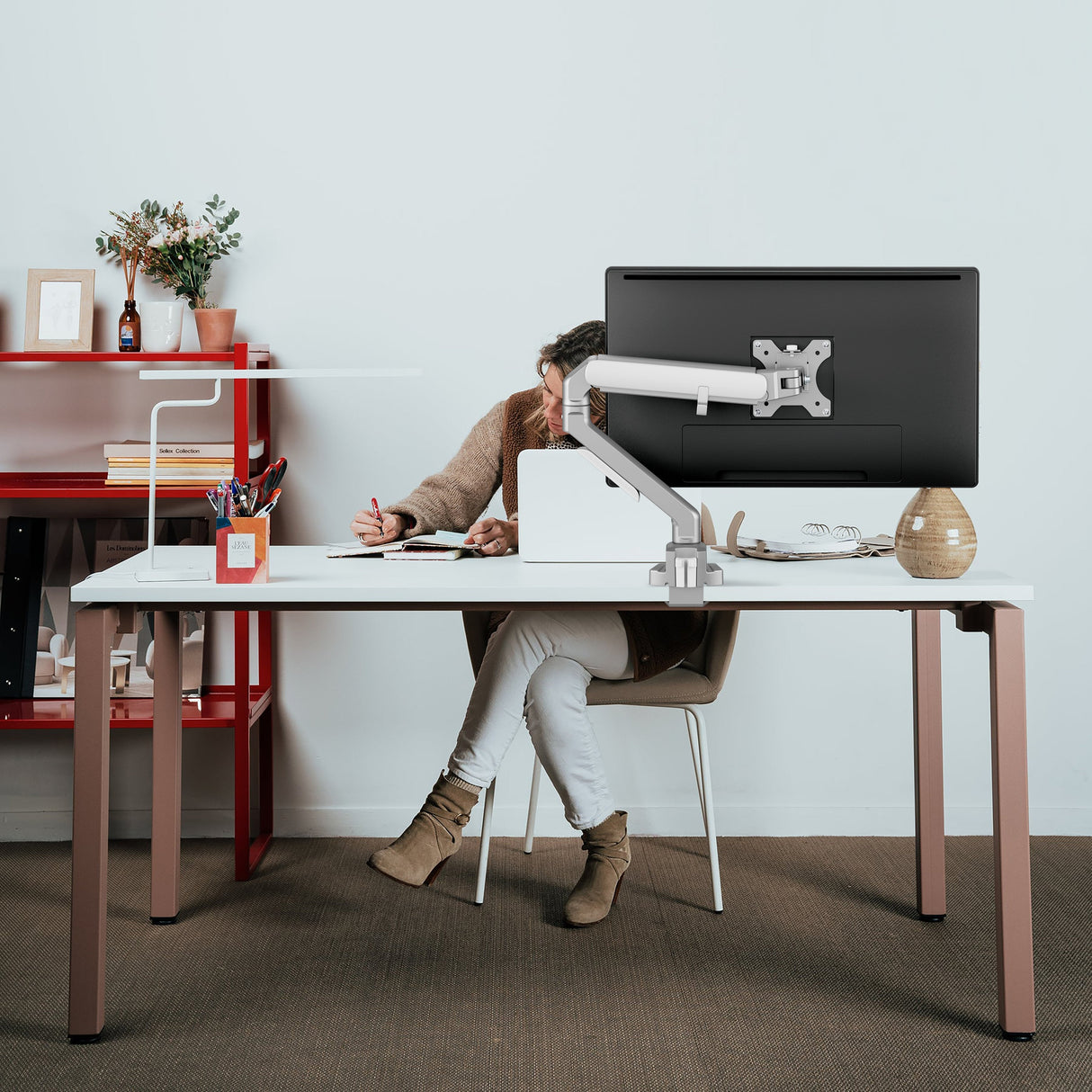 Spring Monitor Arm