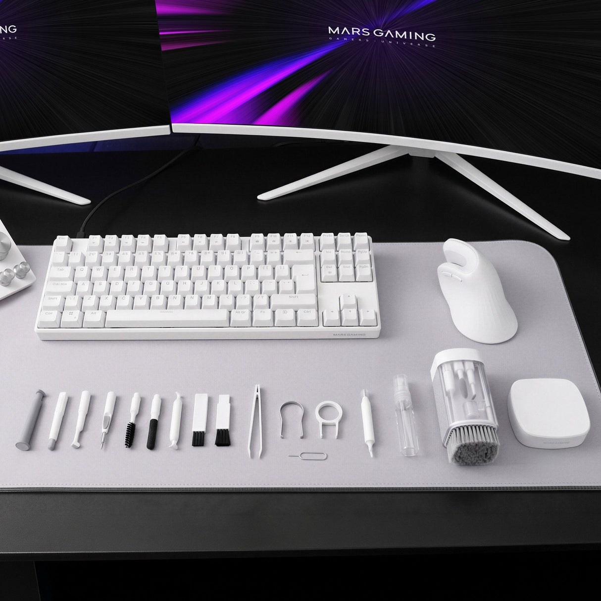 Kit De Limpieza Mars Gaming Makit 21 En 1 Blanco