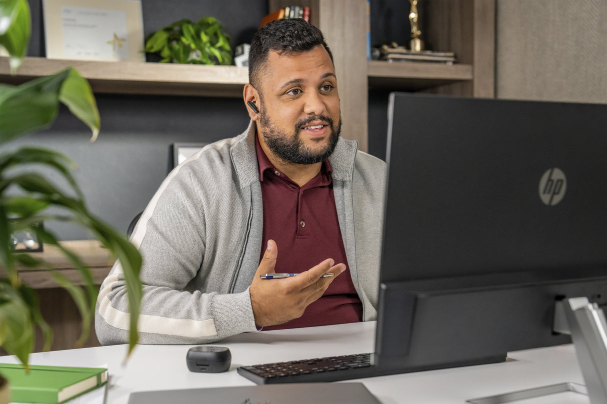 Poly Voyager Free 60+ Auriculares Inalámbrico Bluetooth Negro