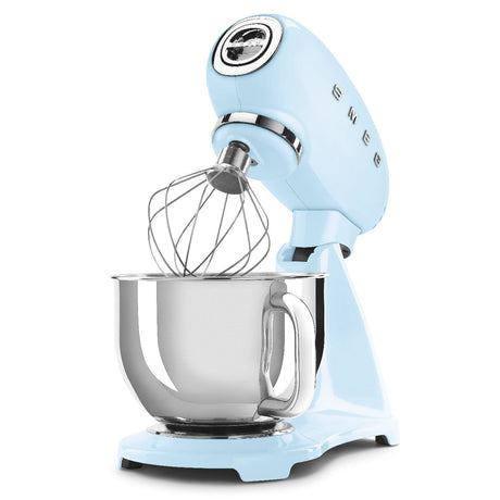 EAN 8017709311902 - Smeg SMF03PBEU batidora Batidora de varillas 800 W Azul imagen 2