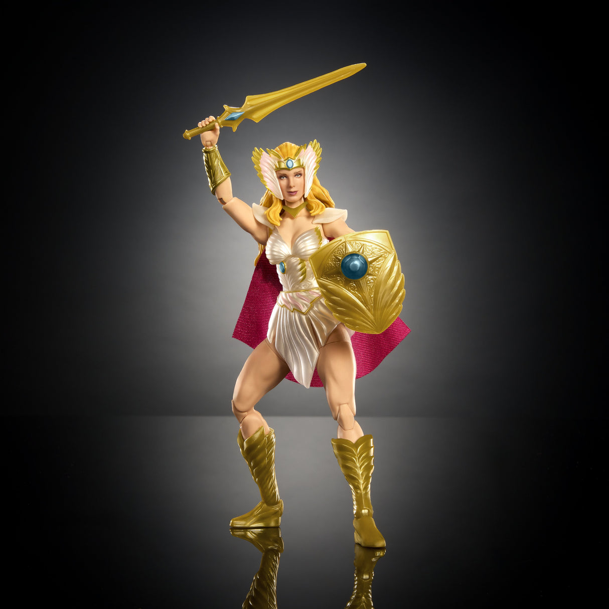 EAN 0194735265053 - Masters of the Universe Masterverse New Etheria She-Ra imagen 4