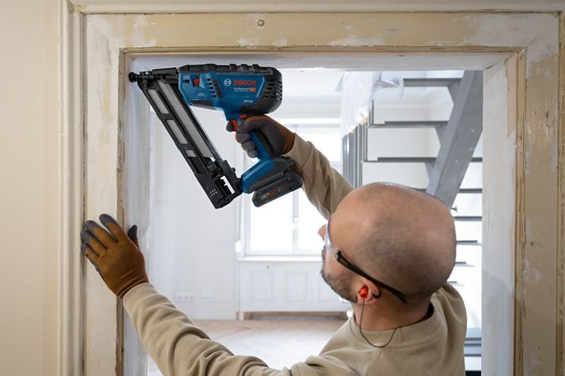 EAN 4053423252996 - Bosch GNH 18V-64 MD Professional Pistola de clavos Batería imagen 6