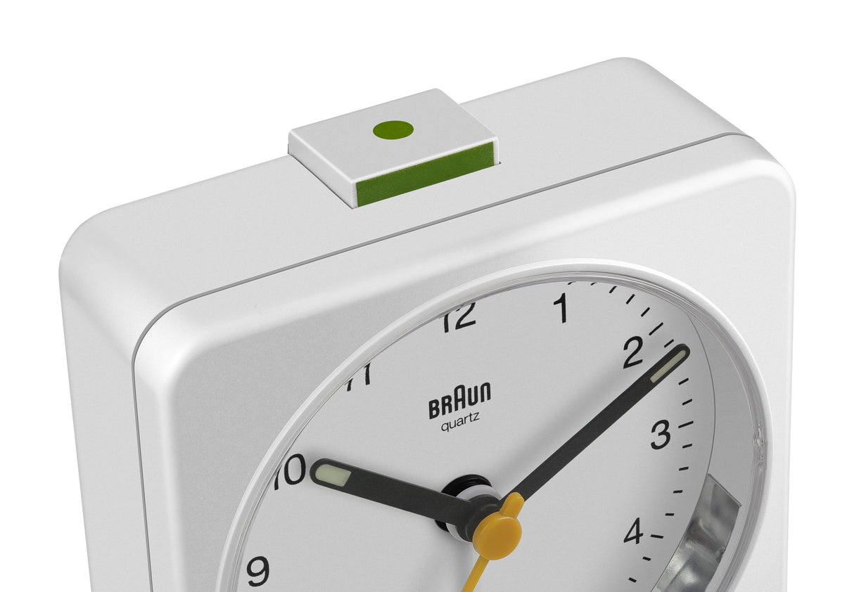 Braun Bc03w Klassischer Analoger Wecker, Blanco