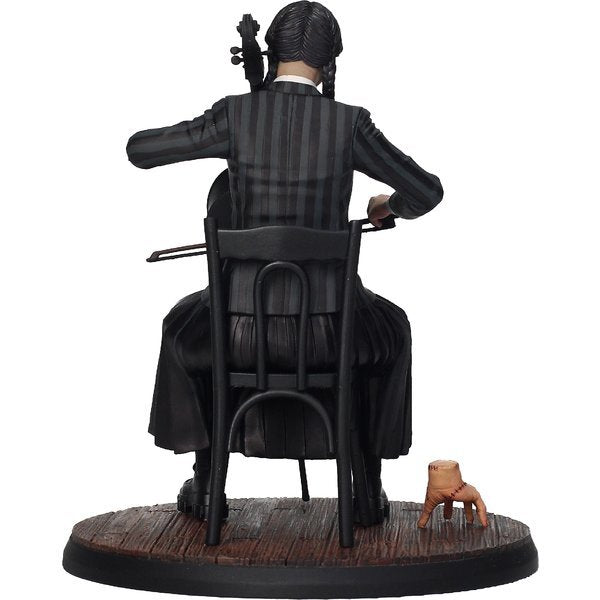 Figura Wednesday Violonchelo 20 Cm Wednesday