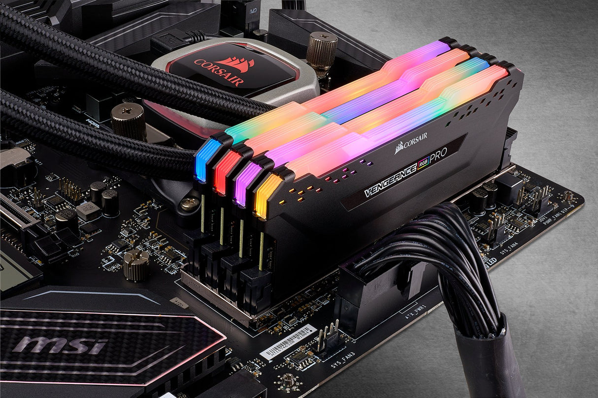 EAN 840006623311 - Corsair Vengeance RGB Pro CMW64GX4M4E3200C16 módulo de memoria 64 GB 4 x 16 GB DDR4 288-pin DIMM imagen 8