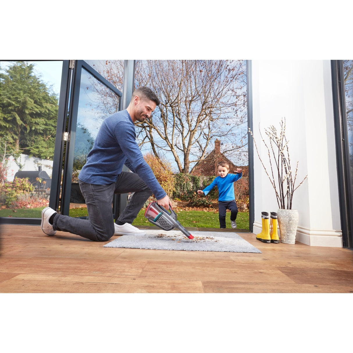 EAN 5035048712641 - Black & Decker BHHV315J-QW aspiradora de mano Negro, Rojo Sin bolsa imagen 20