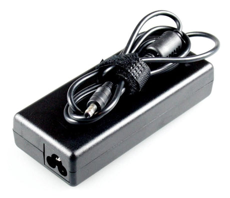 EAN 5705965948323 - CoreParts MBA1035 adaptador e inversor de corriente Interior 90 W Negro imagen 1