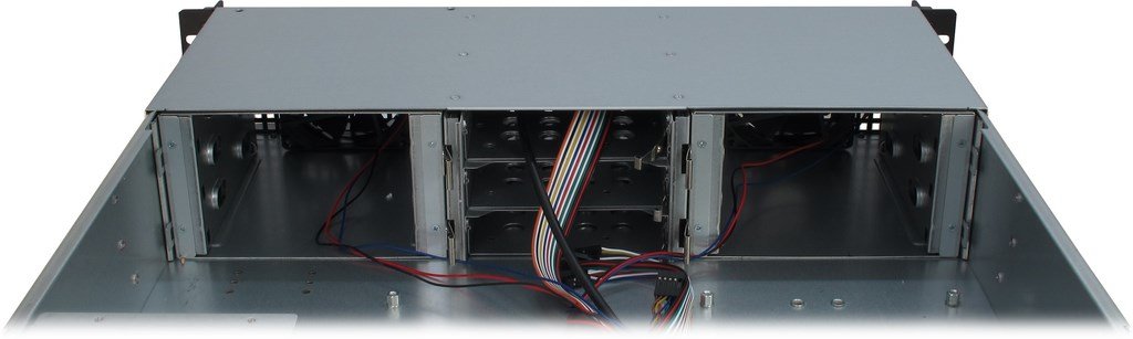 Inter-Tech 48.3cm Ipc 2u-20240 2he Server 1xusb 3