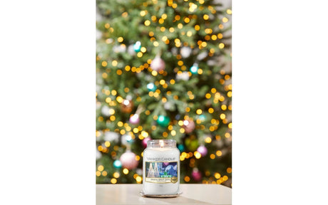 EAN 5038581154060 - Yankee Candle 1743383E vela Cilindro Jazmín, Menta, Pera, Vainilla Blanco 1 pieza(s) imagen 5