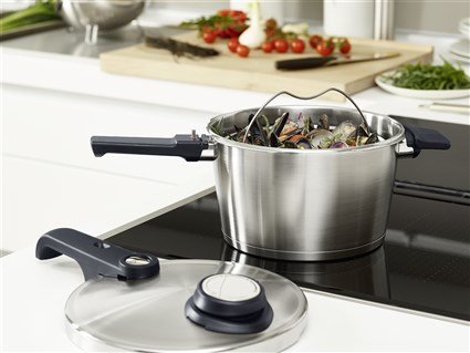 Fissler Vitavit Premium 6l Pressure Cooker 22cm