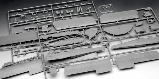 Revell D.H. 82a Tiger    Moth 1/32