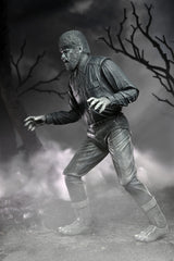 Figura Neca Universal Monster Scale Action Ultimate Wolf (B&W)