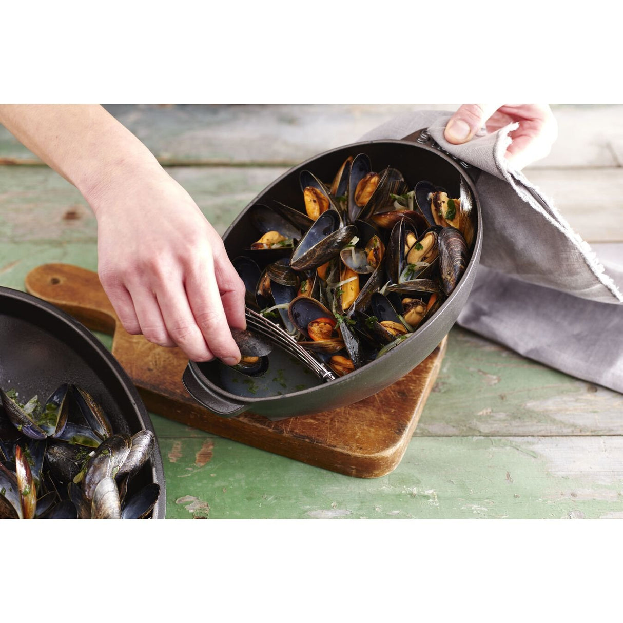 EAN 3272341025234 - ZWILLING STAUB SPECIALITIES 2 L Negro imagen 3