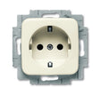 EAN 4011395205709 - Busch-Jaeger 2013-0-4375 toma de corriente CEE 7/3 Blanco imagen 1