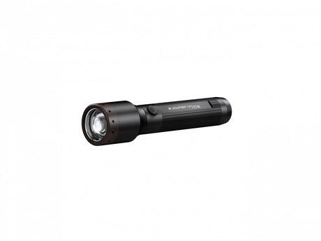 EAN 4058205020459 - Ledlenser P6R Core Negro Linterna de mano LED imagen 1