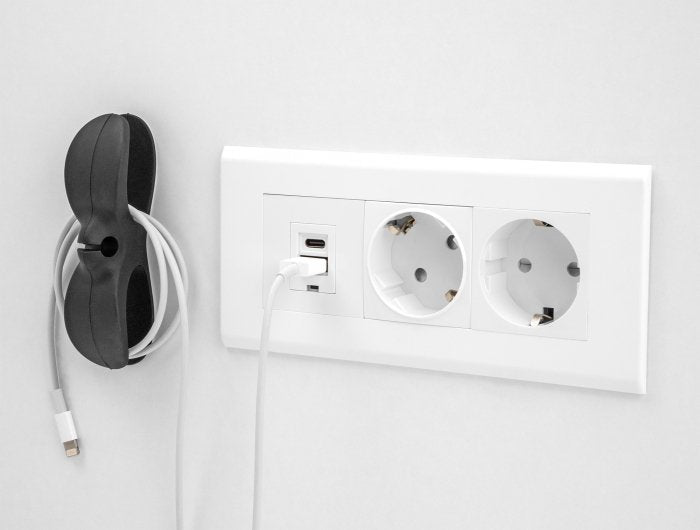 Delock Cablehalter Mit 3 Durchführungen Selbstklebend Set 3 Stück