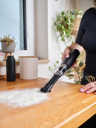 Eta025390000 Handy Go Handheld Vacuum Cleaner, Cordless, Operating Time 20 Min, Black