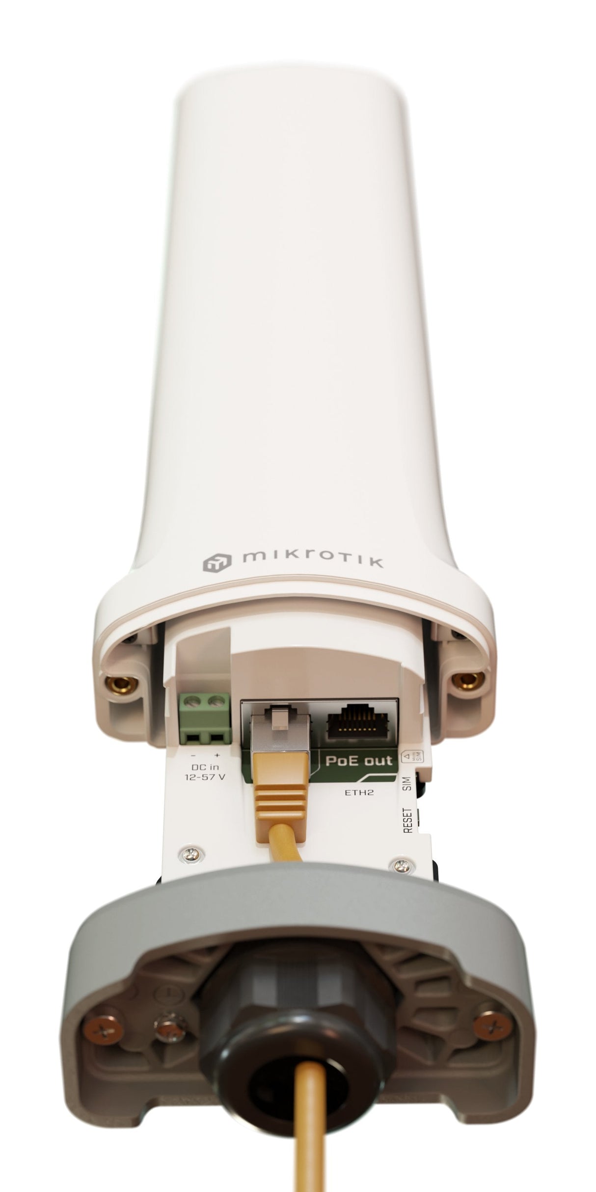 Mikrotik Cme22-2n-Bg77 (Cme Gateway) Gateway Iot Cpu 650 Mhz, 64mb Ram, 2x 10/100mb (Poe-In/Out), Wireless 802.11b/G/N 2,4ghz Con Antena, Gps, Compatible Con Cat-M Y Narrowband, Routerosl4, Carcasa Ex