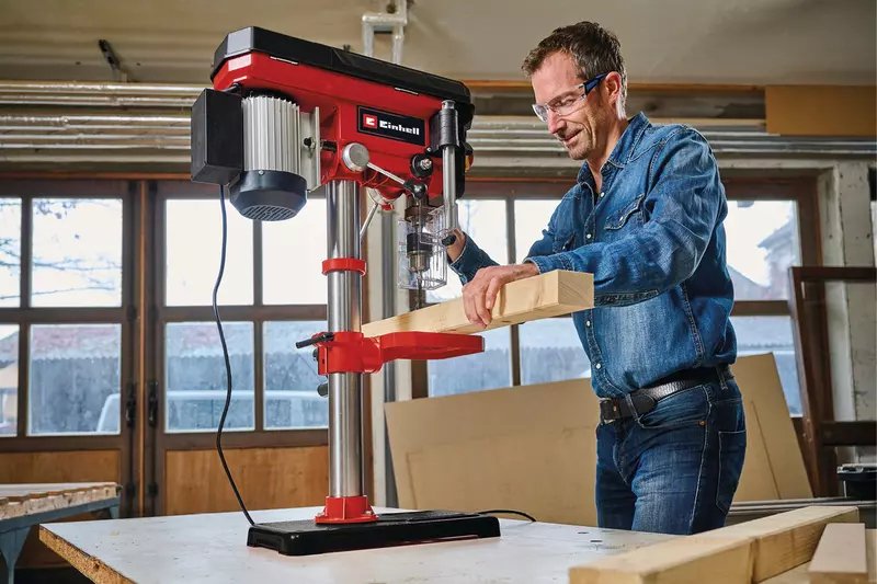 Taladro Einhell Tc-Bd 630, 4520597 Rojo/Negro