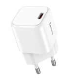 Cargador Mini Qcharx Hera 3a 20w Puerto Tipo C Blanco Adaptado A Regletas