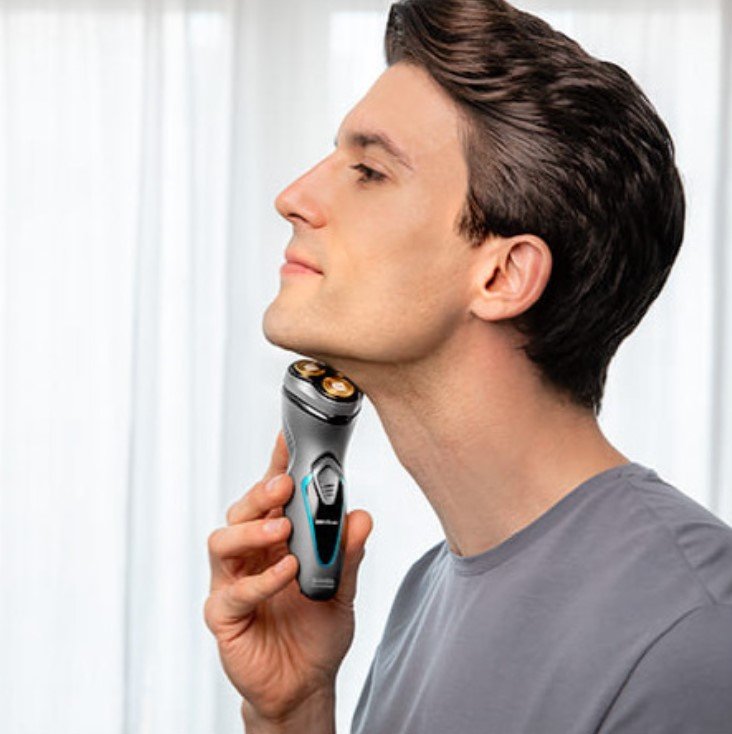 Afeitadora Cecotec Bamba Precisioncare Titanium Perfectcut Con Batería 3 Accesorios