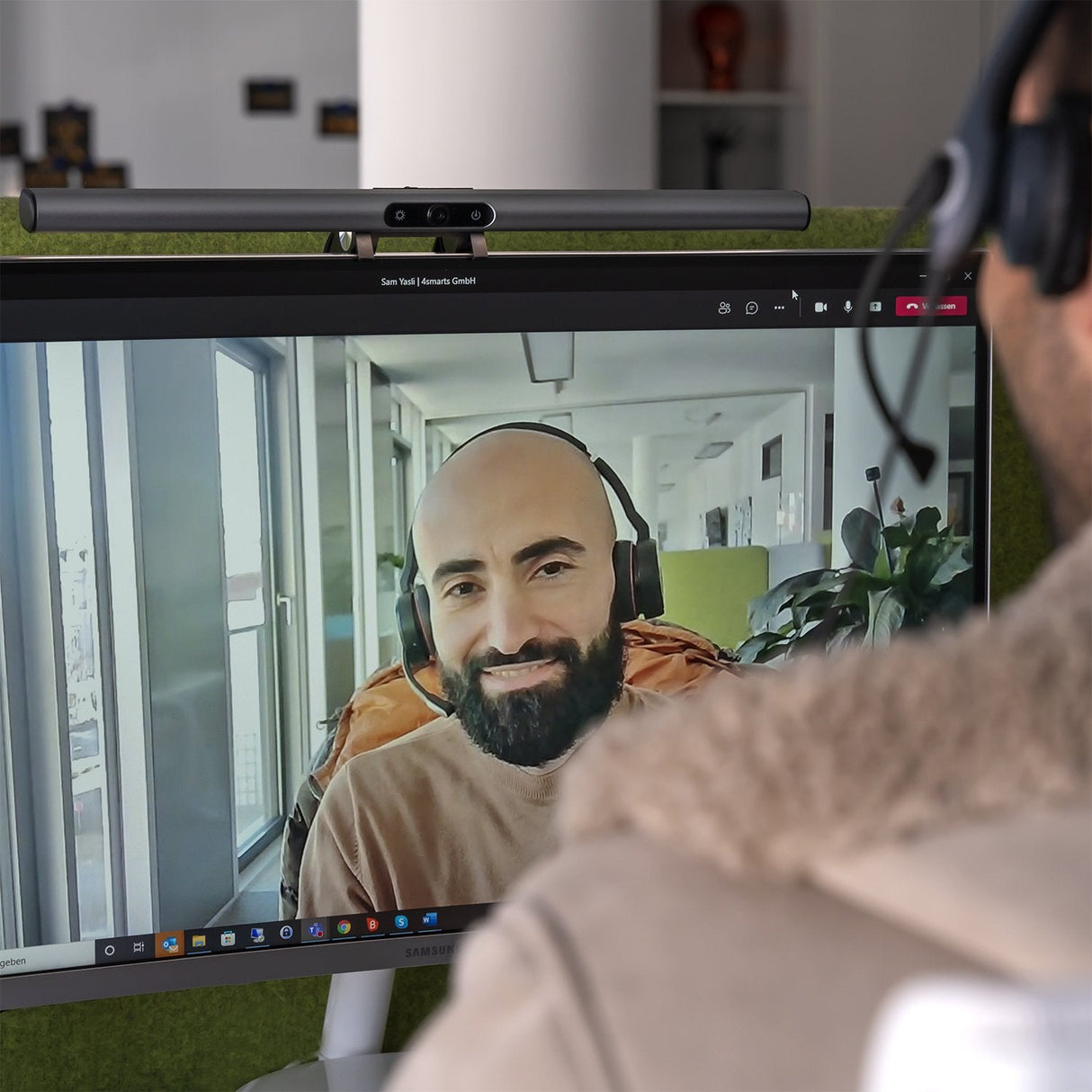 4smarts 2in1 Lampara Lightbar Pro Monitor Con Webcam Fullhd  Plata