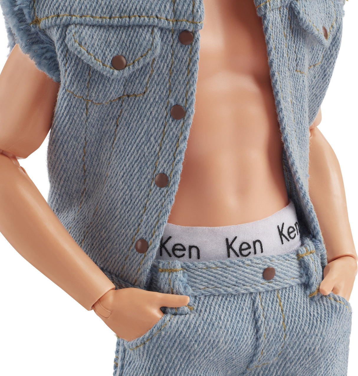 Mattel Barbie Signature The Movie - Ken Muñeca Zum Film Im Jeansoutfit Und Original Ken Unterwäsche, Figura Hrf27