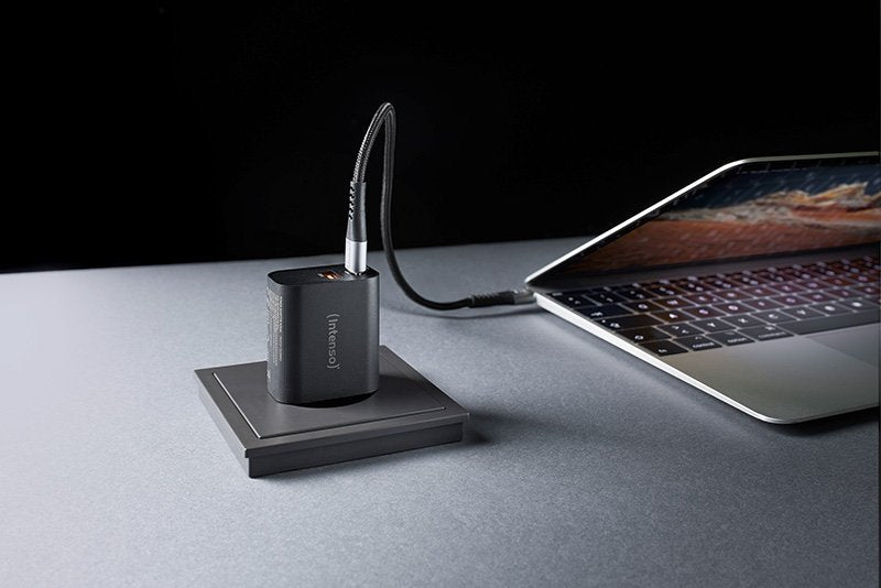 Intenso Usb-Ladegerät 1 X Usb-A  1 X Usb-C 30 Watt Negro