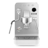EAN 8017709347017 - Smeg EMC02WHMEU cafetera eléctrica Manual Máquina espresso 1,7 L imagen 1