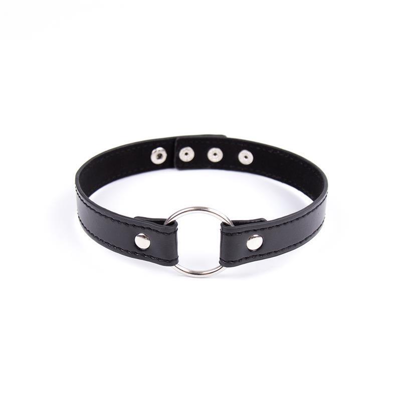 Collar Con Aro Negro