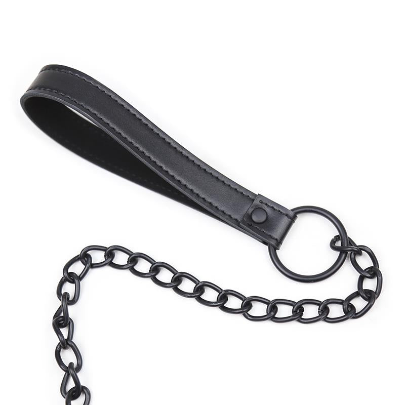 Collar Con Correa Negro