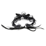 Collar Con Lazo, Cascabel Y Encaje
