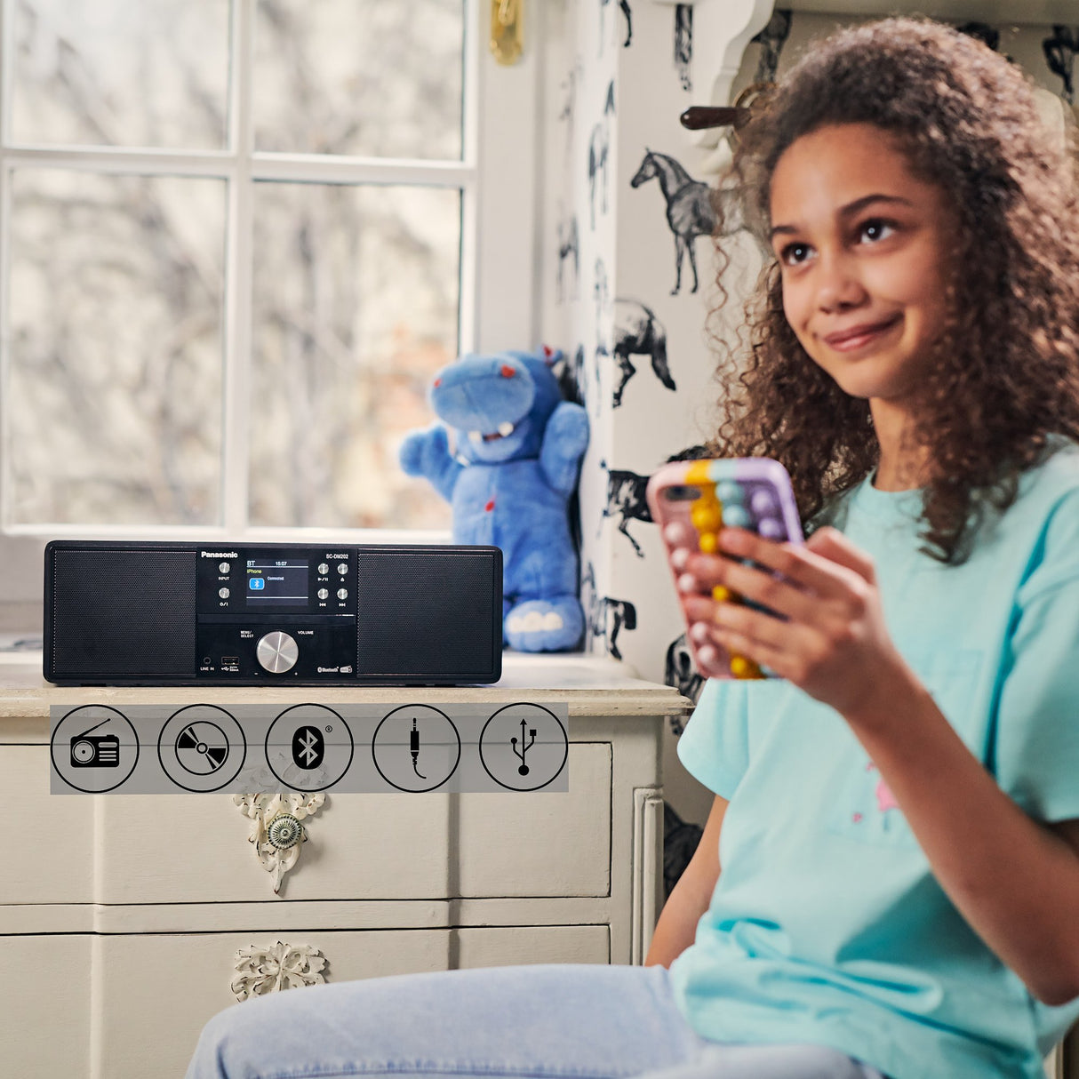 EAN 5025232944279 - Panasonic SC-DM202EG-K sistema de audio para el hogar Microcadena de música para uso doméstico 24 W Negro imagen 7