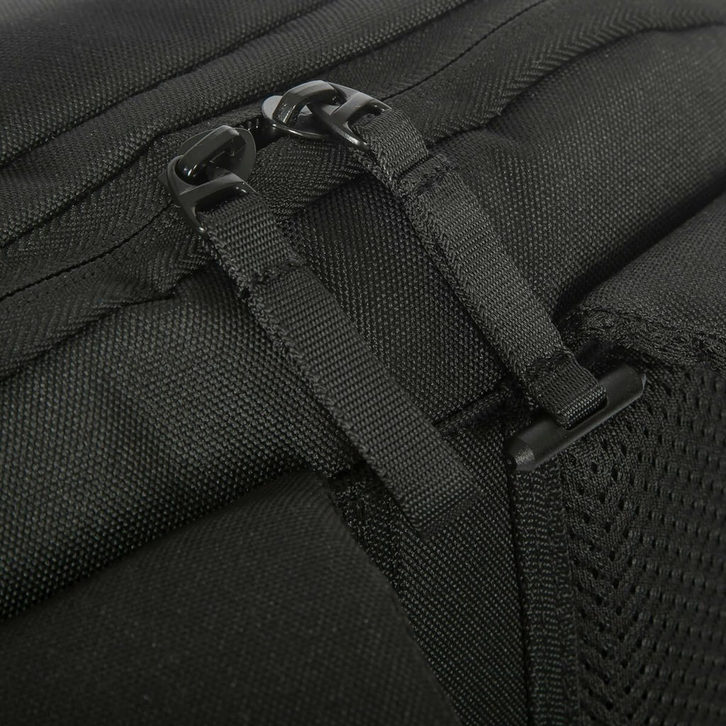 Mochila Targus 15" Tbb652gl City Backpack Negro Poliéster