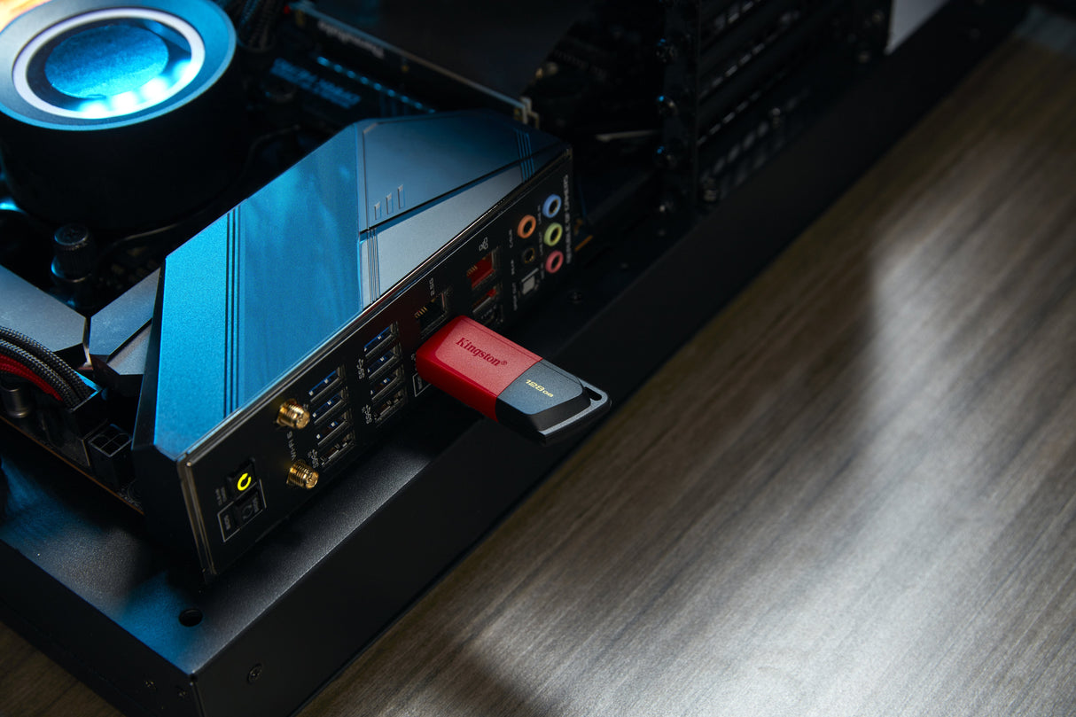 EAN 0740617326376 - Kingston Technology DataTraveler Exodia M unidad flash USB USB tipo A 3.2 Gen 1 (3.1 Gen 1) Negro, Rojo imagen 10