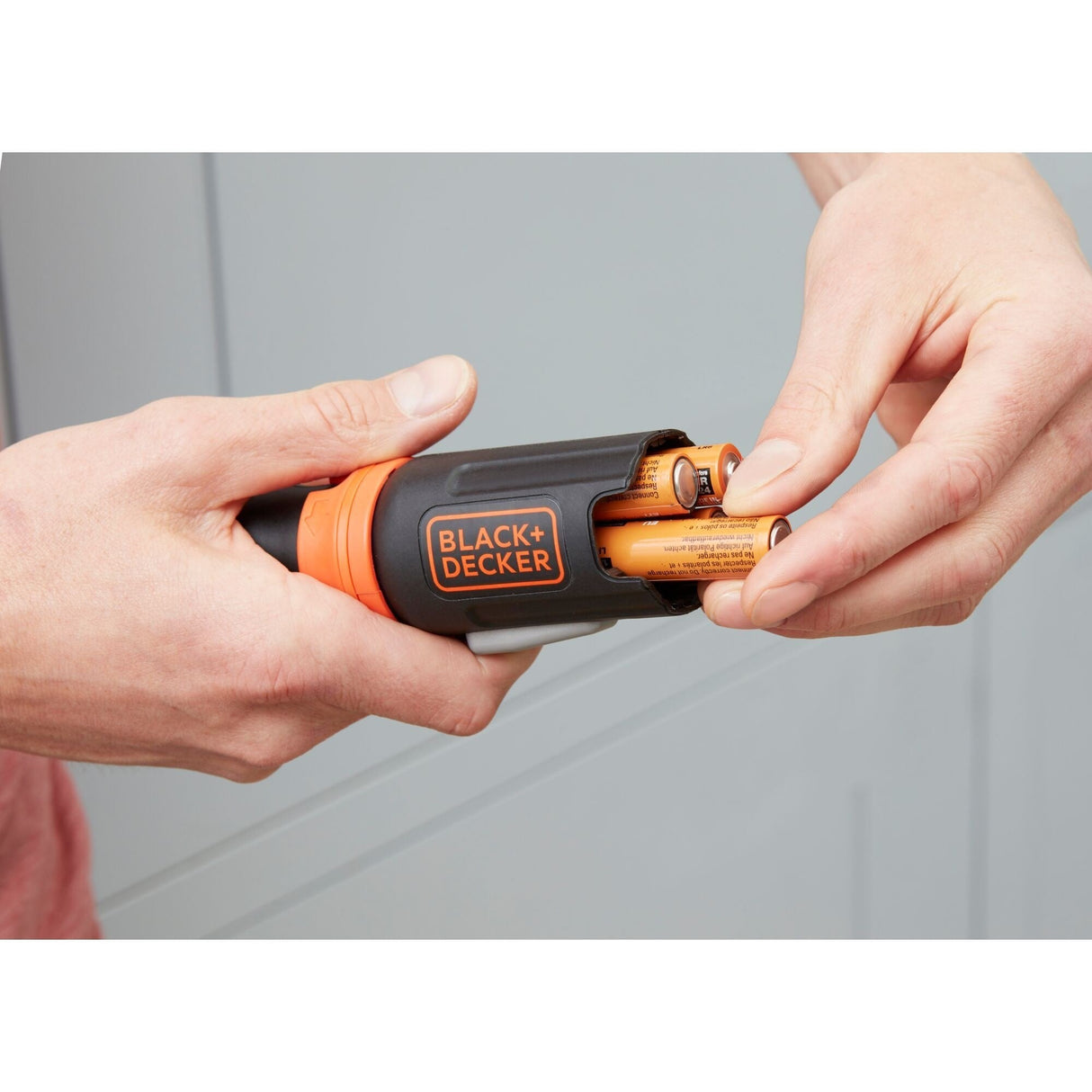 Black & Decker Bcf601c-Xj Atornillador 6v 5nm + 5 Puntas